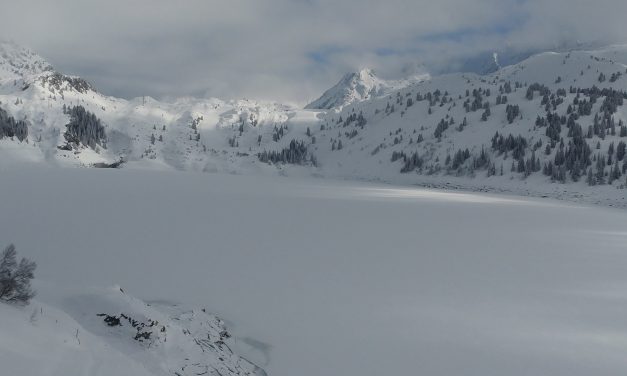 Winter hike Galtür to Kopf-Stausse